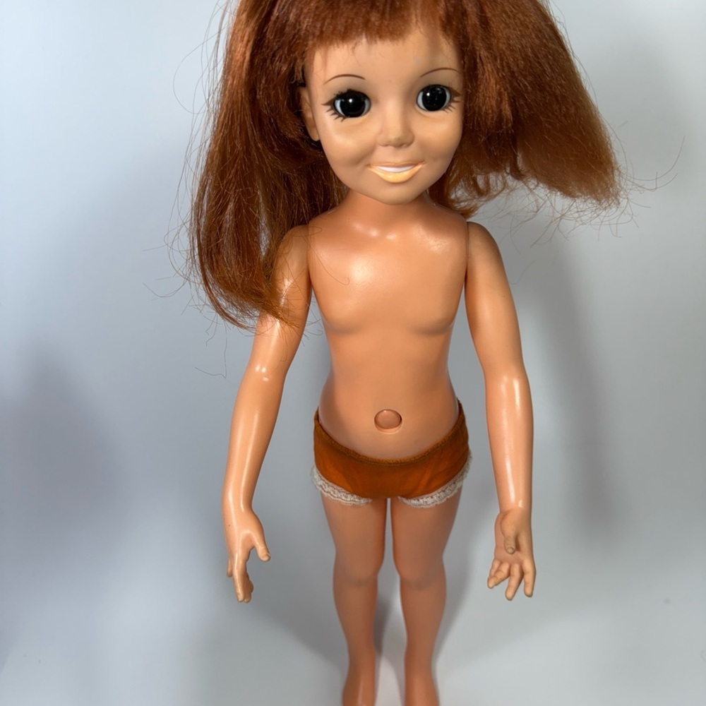 Vintage 1969 Ideal Crissy doll with growing hair